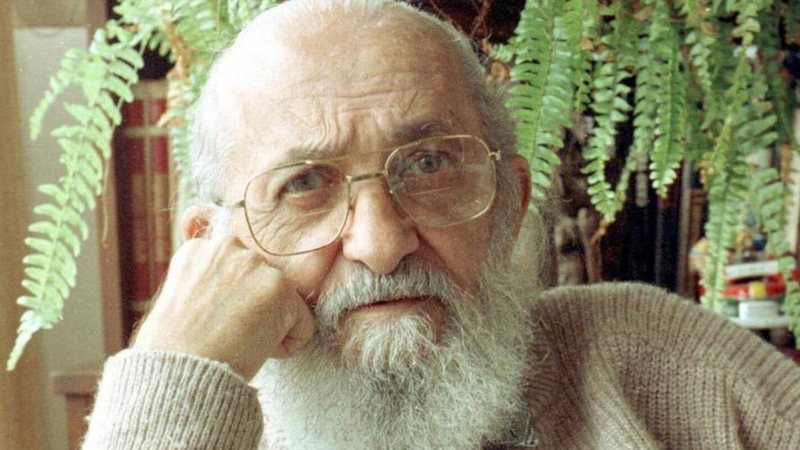 Sekterleşmiş Sağcı da  Solcu da Gericidir – Paulo Freire